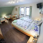 246 Pensjonat 3*